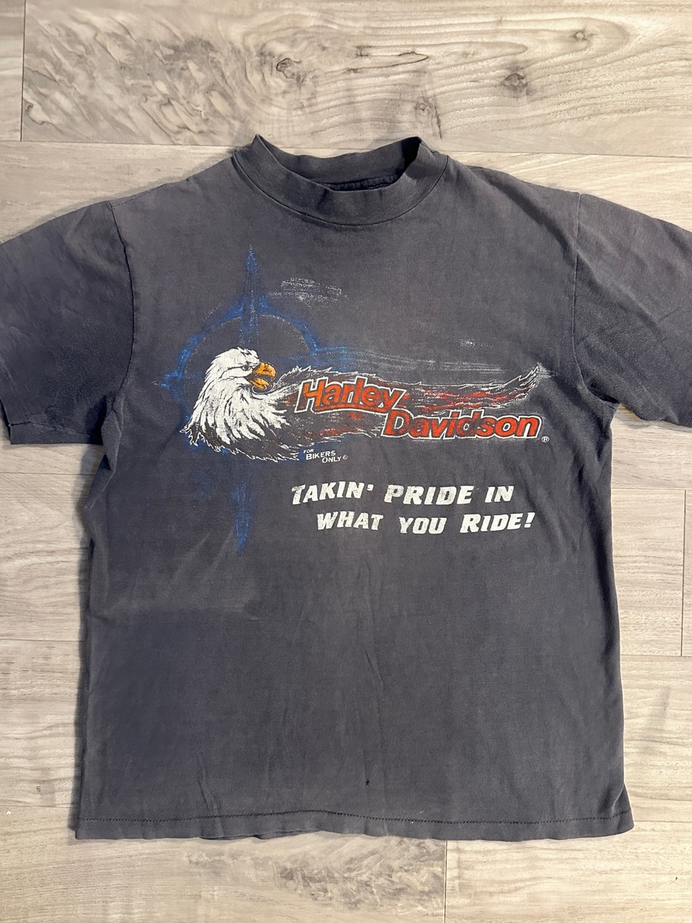 Harley-Davidson VINTAGE Single Stitch Eagle Graphic Tee, Distressed Solid Grey
